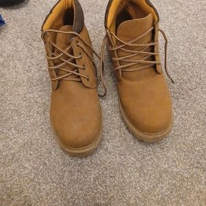 O'Neill Tan Lace-Up Boots